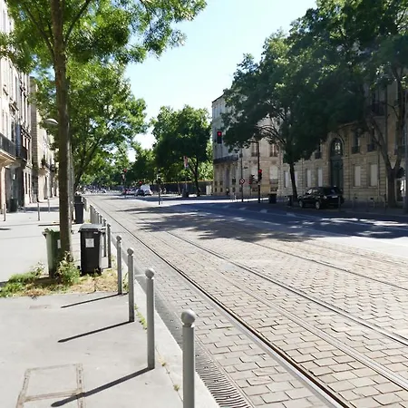 Locations - Jardin Public Apartment